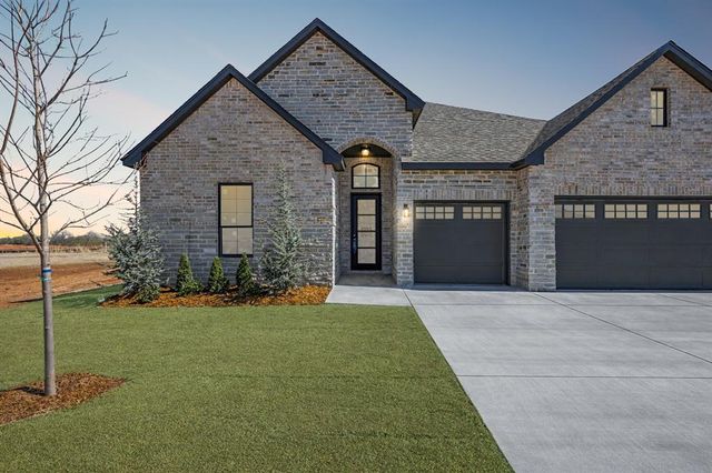 19400 S Country Drive, Edmond, OK 73012