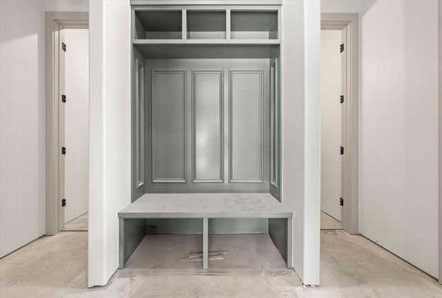 19400 S Country Drive, Edmond, OK 73012