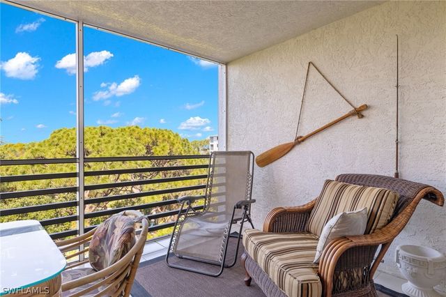 290 Naples Cove DR 2602, Naples, FL 34110