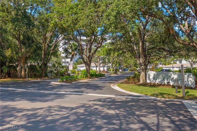 290 Naples Cove DR 2602, Naples, FL 34110