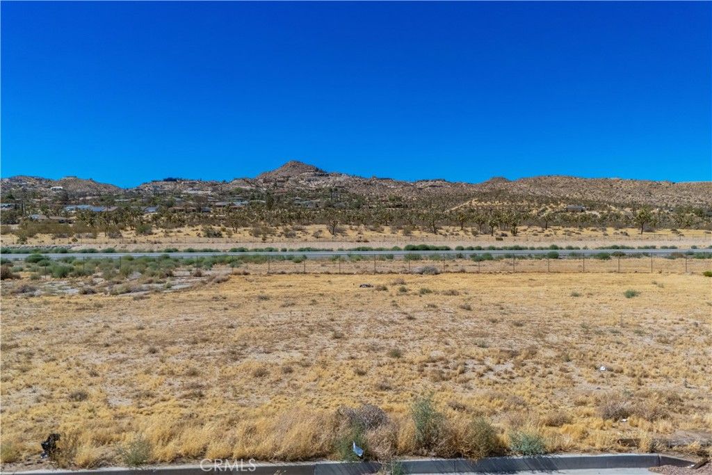 Image 12 of property listing at 6774 Lindbergh, Yucca Valley, CA 92284