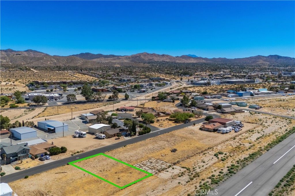 Image 5 of property listing at 6774 Lindbergh, Yucca Valley, CA 92284