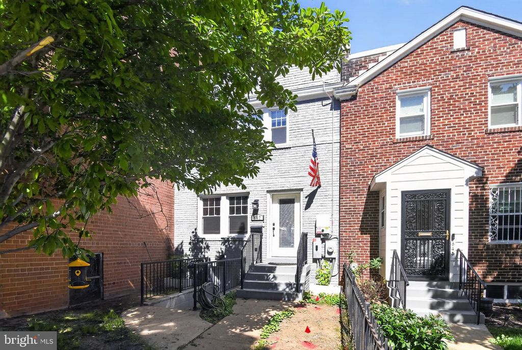847 20TH ST NE, Washington, DC 20002