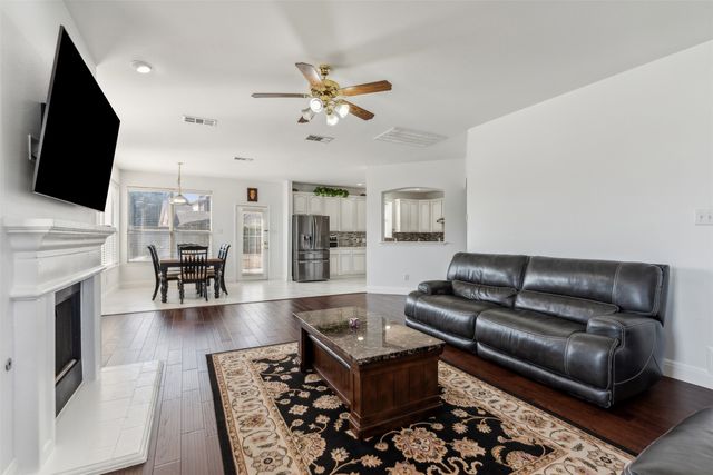 1501 Ector Drive, Carrollton, TX 75010