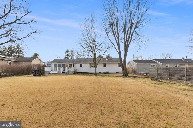 51 MACON DR, Hamilton, NJ 08619