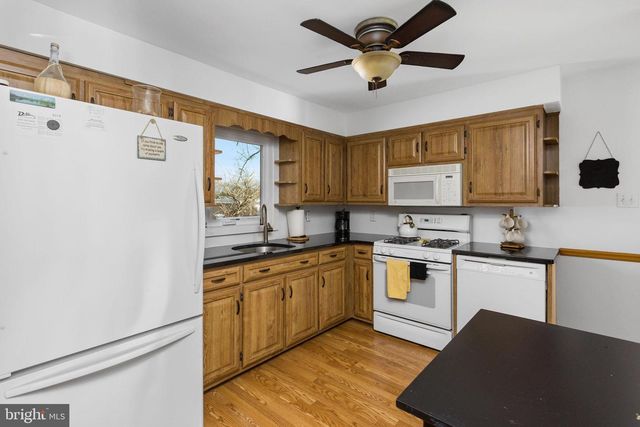 51 MACON DR, Hamilton, NJ 08619