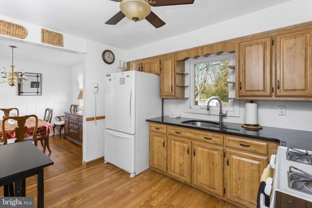 51 MACON DR, Hamilton, NJ 08619