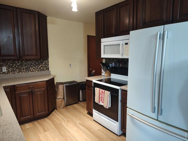 2 Forsyth Dr, Longmont, CO 80504