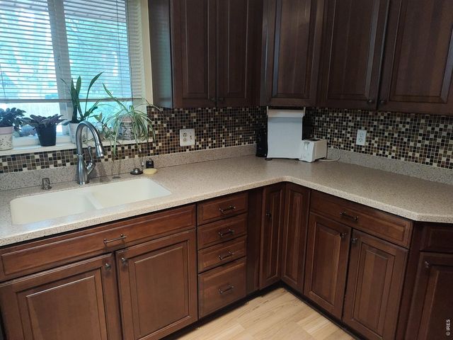 2 Forsyth Dr, Longmont, CO 80504