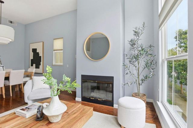 206 Village Lane, Foster City, CA 94404