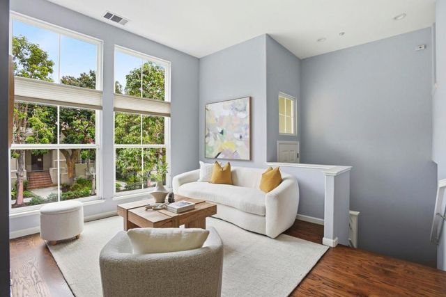 206 Village Lane, Foster City, CA 94404