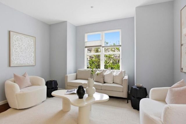 206 Village Lane, Foster City, CA 94404