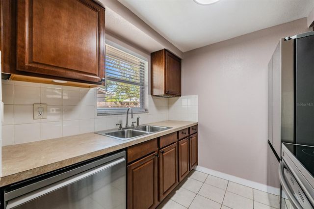 6421 81ST AVENUE N, Pinellas Park, FL 33781