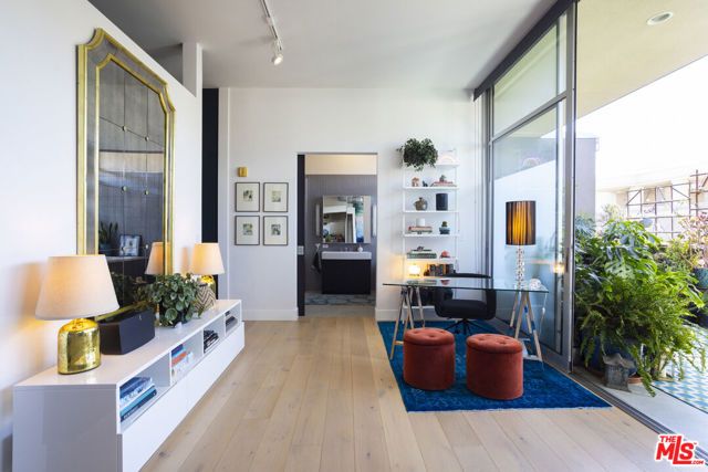 4080 Glencoe Avenue 405, Marina Del Rey, CA 90292