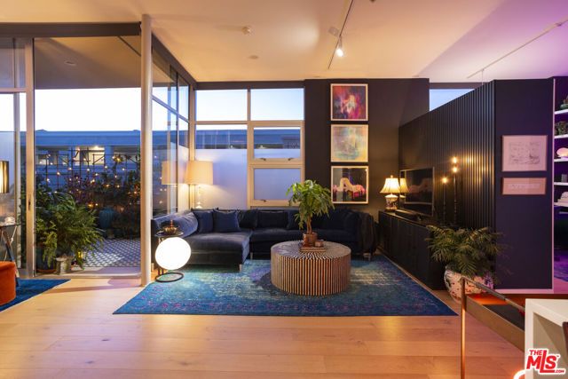 4080 Glencoe Avenue 405, Marina Del Rey, CA 90292