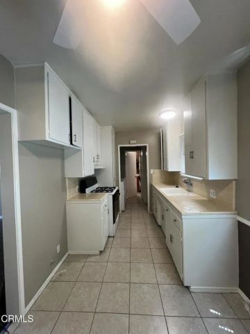 255 E Center Street, Covina, CA 91723