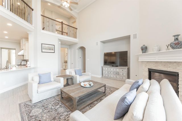 4918 Avalon Plantation Drive, Missouri City, TX 77459