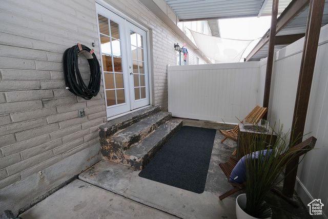 77 S RIO BRAVO PL, West Jordan, UT 84088