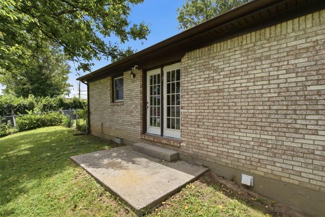 203 Dennis Street, Richmond, KY 40475