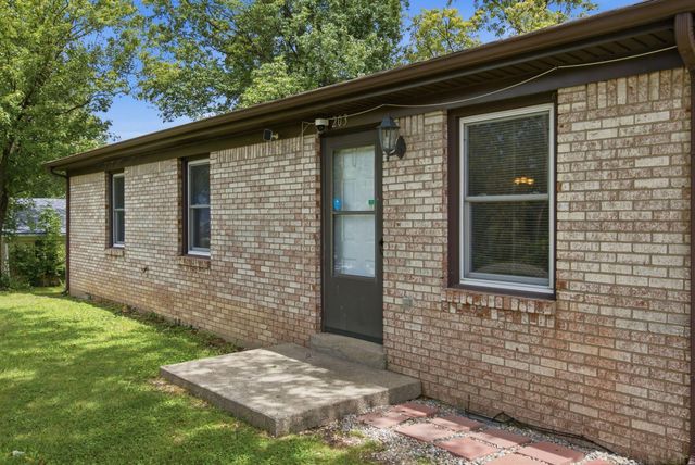 203 Dennis Street, Richmond, KY 40475