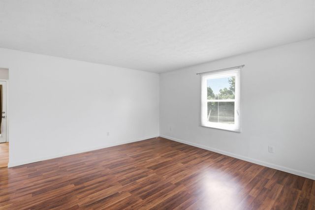 203 Dennis Street, Richmond, KY 40475