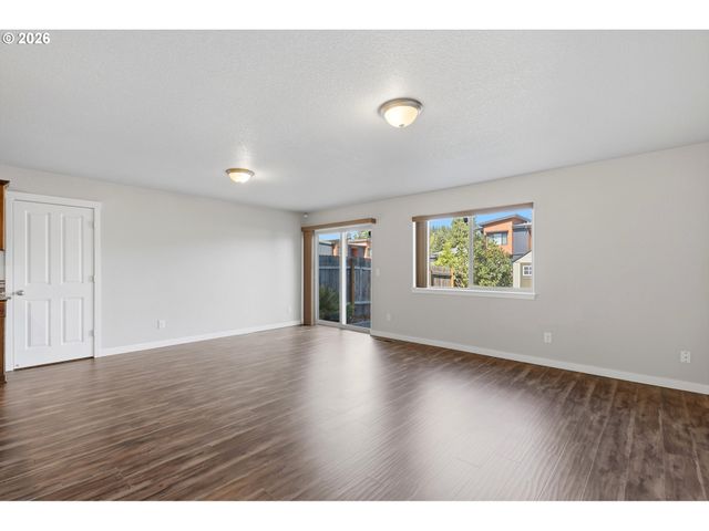 6117 Ne 70TH Ct, Vancouver, WA 98661