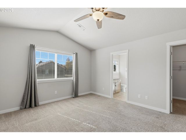 6117 Ne 70TH Ct, Vancouver, WA 98661