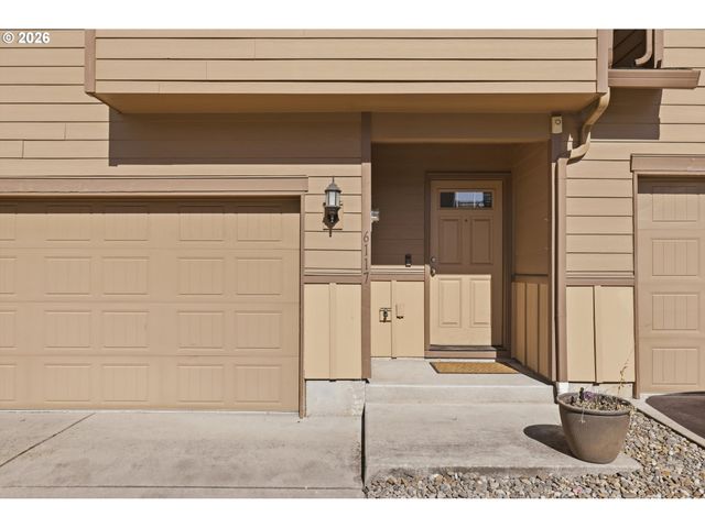 6117 Ne 70TH Ct, Vancouver, WA 98661