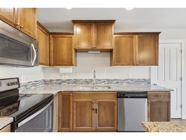 6117 Ne 70TH Ct, Vancouver, WA 98661