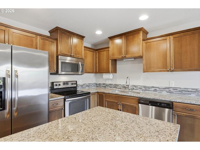 6117 Ne 70TH Ct, Vancouver, WA 98661