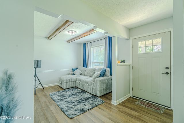 416 Rogers Ave, Louisville, KY 40229