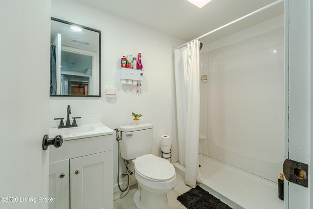 416 Rogers Ave, Louisville, KY 40229