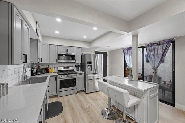 2677 Ruthe Duarte Avenue, Las Vegas, NV 89121