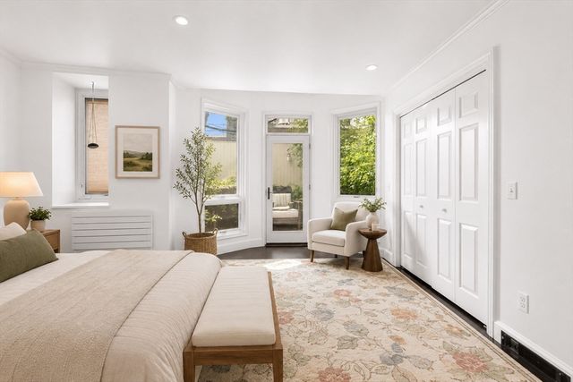 350 Tappan St 1, Brookline, MA 02445