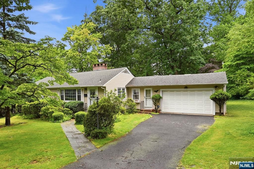51 Crystal Avenue, West Orange, NJ 07052