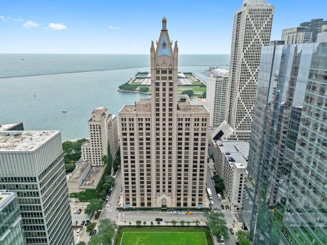 680 N Lake Shore Drive 1322, Chicago, IL 60611
