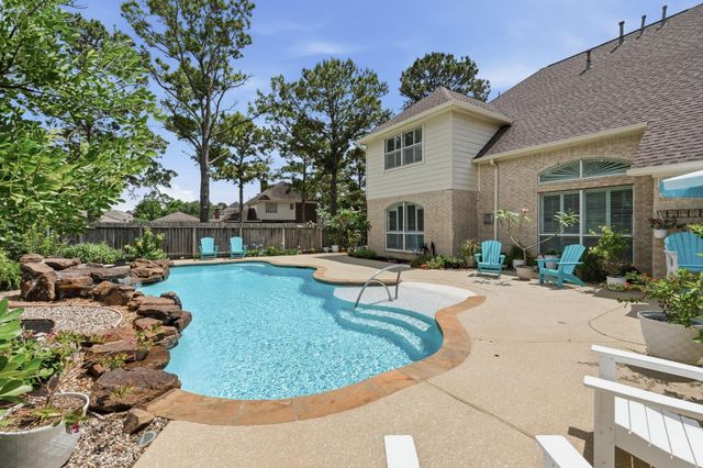 15702 Cascading Brook Way, Cypress, TX 77433