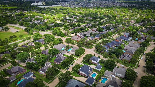 15702 Cascading Brook Way, Cypress, TX 77433