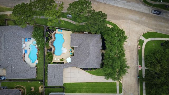 15702 Cascading Brook Way, Cypress, TX 77433