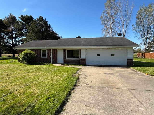 226 E Airport Road, Kendallville, IN 46755