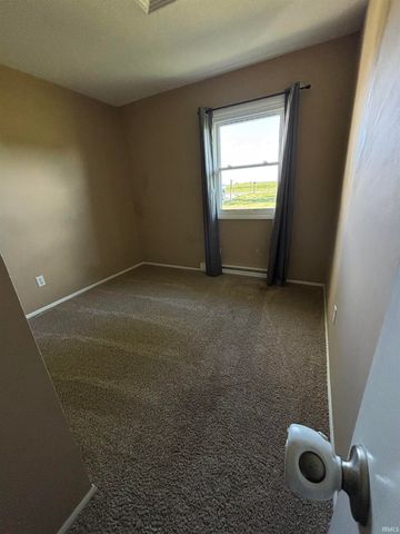 226 E Airport Road, Kendallville, IN 46755