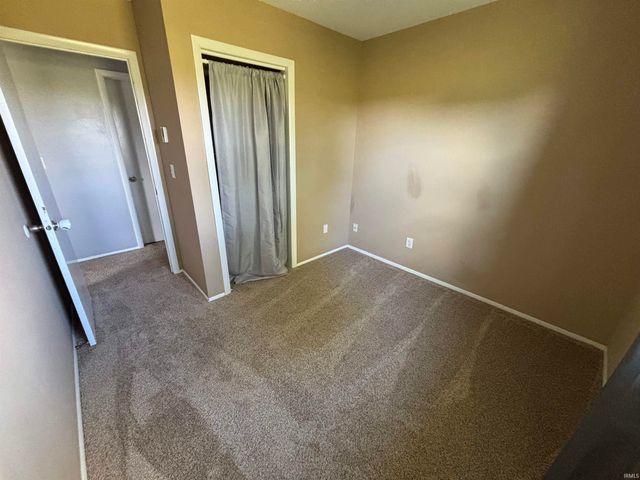 226 E Airport Road, Kendallville, IN 46755