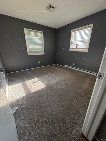 226 E Airport Road, Kendallville, IN 46755