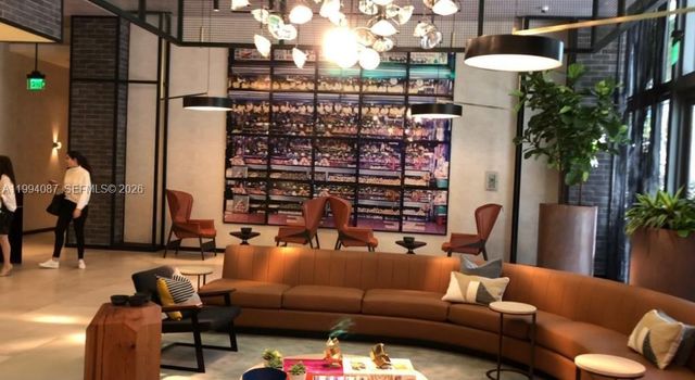 121 NE 34th St 807, Miami, FL 33137