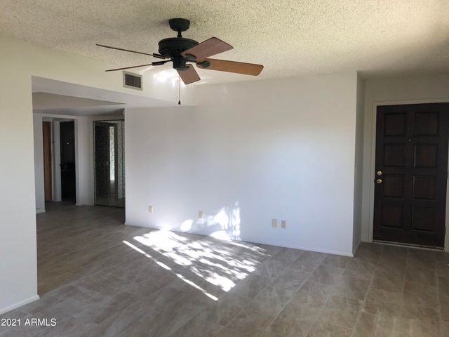 1550 N STAPLEY Drive 84, Mesa, AZ 85203