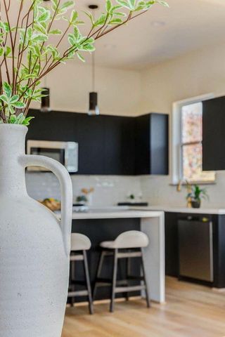 4805 Paula St B, Houston, TX 77033