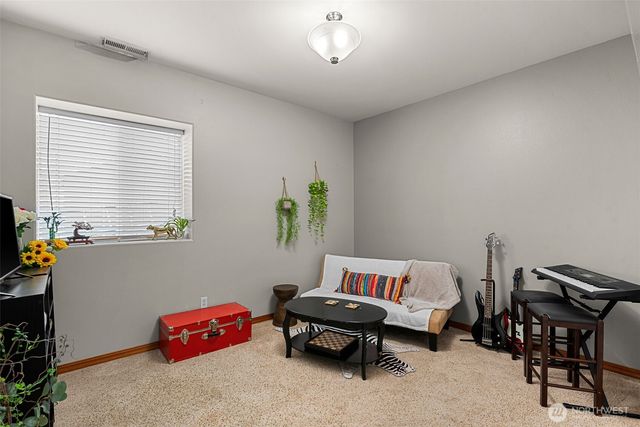 713 19th Street NE, East Wenatchee, WA 98802