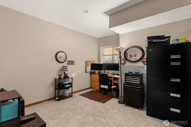 713 19th Street NE, East Wenatchee, WA 98802