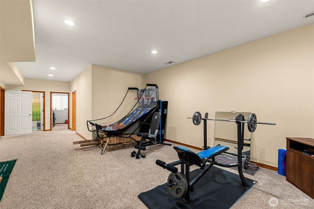 713 19th Street NE, East Wenatchee, WA 98802