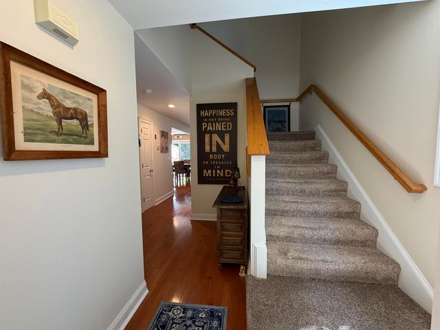13 Lilac Lane, Newmarket, NH 03857